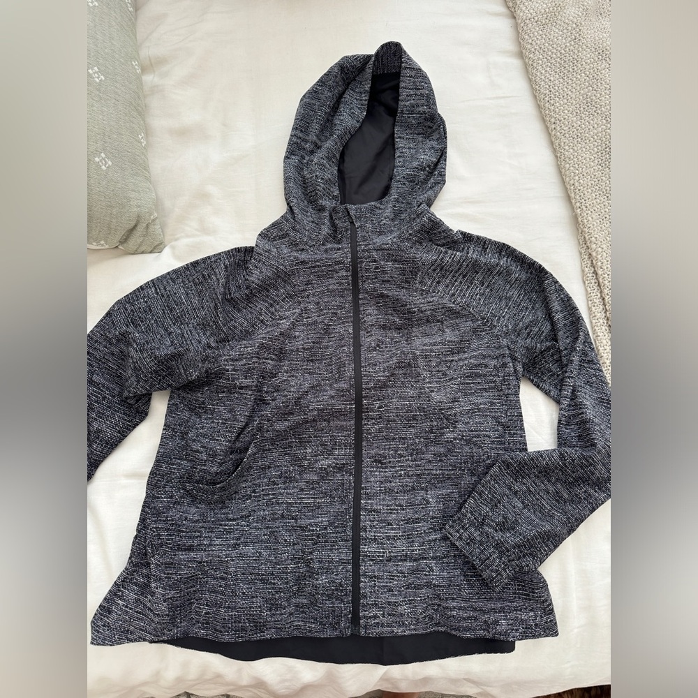 Lululemon runners jacket